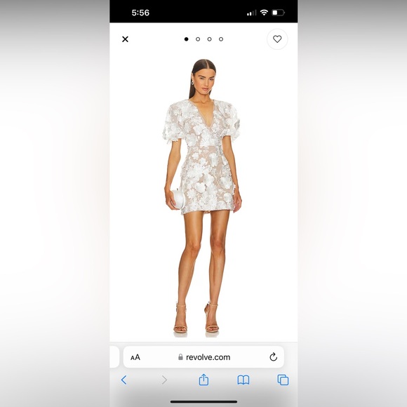 NWT Elliatt Zayla V-Neck Floral Lace Puff Sleeve Bridal Mini Dress White Medium - Picture 3 of 4